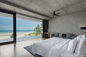 Vows Villa Beachfront