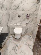HOTEL MARUTI R