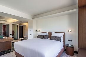 L'Avventura Suites
