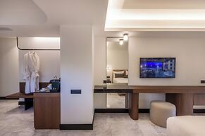 L'Avventura Suites