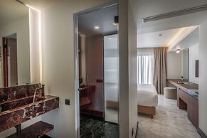 L'Avventura Suites