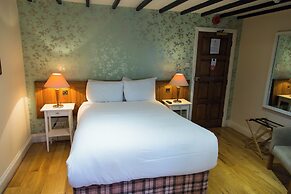 The Thatched Cottage Inn