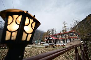 The Bulevar - Alpine