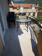 Luna Apartments