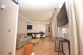 Reva Suites