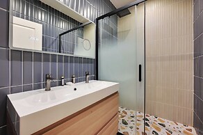 Spacious Apartment - 3br-8p - Ternes