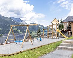 Attractive Chalet on the Slopes