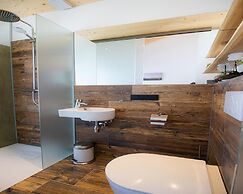Attractive Chalet on the Slopes
