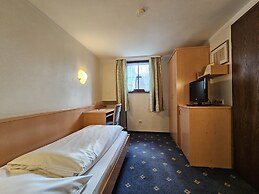 ARRIVEL Hotel am Bergson