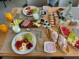 Asters Hotel