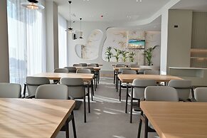 Asters Hotel