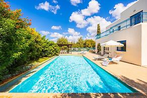 Villa Poseidonas in Peyia