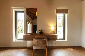 Villa Hill View Ena in Paxi