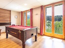 Chalet in Gresse-en-vercors Near Nature Park