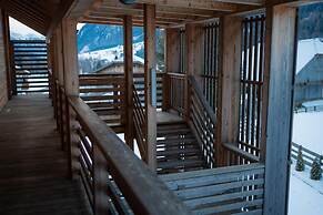MOUNTAIN EXZELENT RESIDENCE
