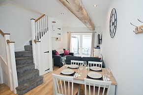 2br-central-15minwalktobeach-freeparking-wifi