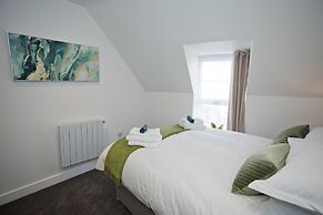 2br-central-15minwalktobeach-freeparking-wifi
