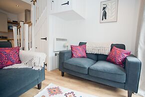 2br-central-15minwalktobeach-freeparking-wifi