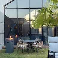 cottage chalet