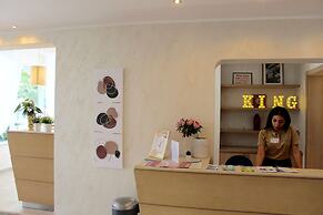 King Hotel