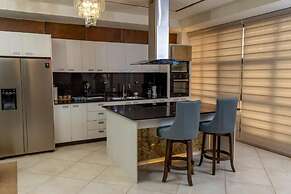 Luxury Canyon Suites