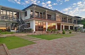 Luxury Canyon Suites
