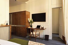 Palais Bourbon Hotel - Suite 21- 4P - Invalides