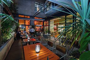 Landmark Hotel