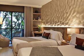Landmark Hotel