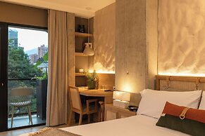Landmark Hotel