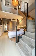 Landmark Hotel