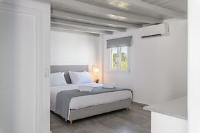 Eleven Keys Mykonos Suites
