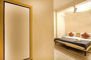 Hotel royal inn