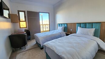 Hotel nakhil dak
