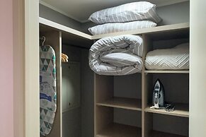 Mackenna Spot by Andes+