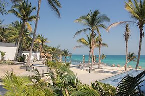 Apsara Resort Koh Rong