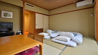 MATSUTAKESANSO