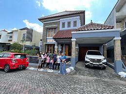 Griya Kania Merapi