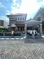 Griya Kania Merapi