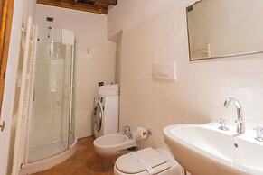 Antiche Mura by Rent all Como
