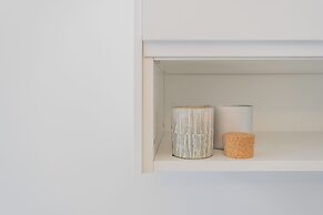 A Step From the Dome Apartment by Rent all Como