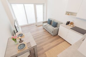 A Step From the Dome Apartment by Rent all Como