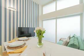 A Step From the Lake Apartment by Rent all Como
