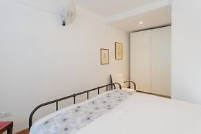 Da Pia in Historycal Como City Centre by Rent all Como