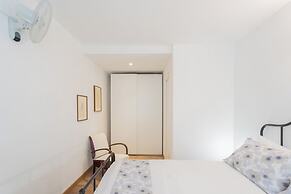 Da Pia in Historycal Como City Centre by Rent all Como