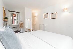 Emily's Holiday House - Authentic Lake Como by Rent all Como