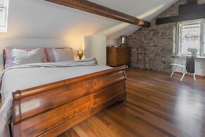 Emily's Holiday House - Authentic Lake Como by Rent all Como