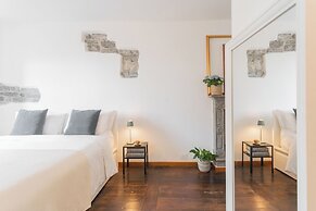 Emily's Holiday House - Authentic Lake Como by Rent all Como