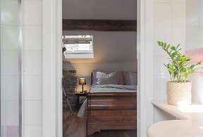Emily's Holiday House - Authentic Lake Como by Rent all Como