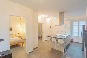 Enchanted Como Lake - City Apartment by Rent all Como